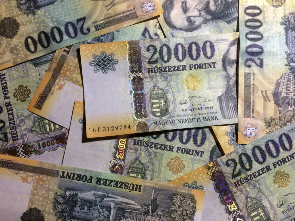 Februárban magasabb összeg érkezhet a nyugdíjasokhoz – így alakulnak a kifizetések 2026-ban